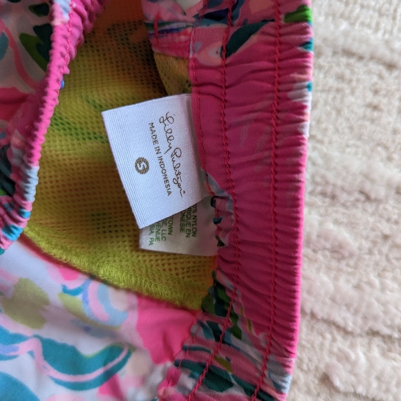 Lilly Pulitzer Runaround Shorts - Picture 4 of 6